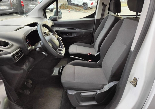 Toyota Proace City Verso cena 87900 przebieg: 49940, rok produkcji 2020 z Głogówek małe 211